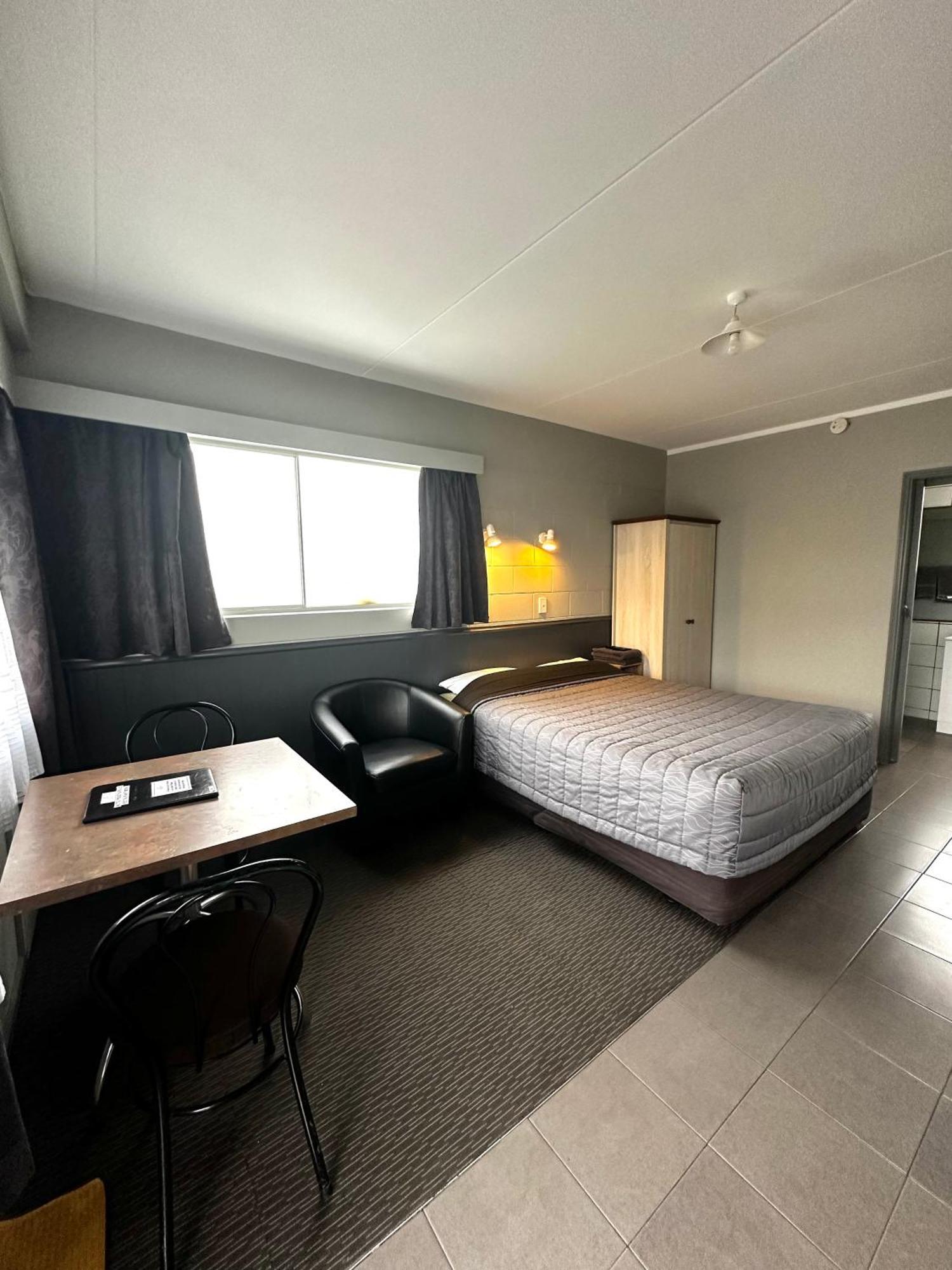 Central Court Motel Whangarei Exterior foto
